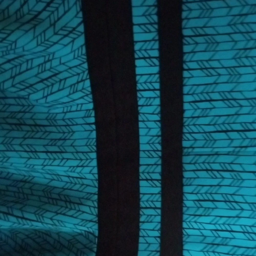 Worthington Teal and Black Sleeveless Top - Picture 7 of 10